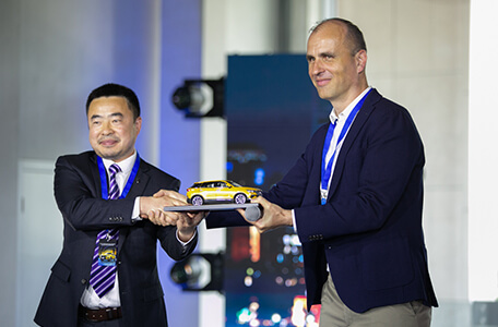 От $25 900: в Минске прошла презентация китайского бренда FAW Bestune