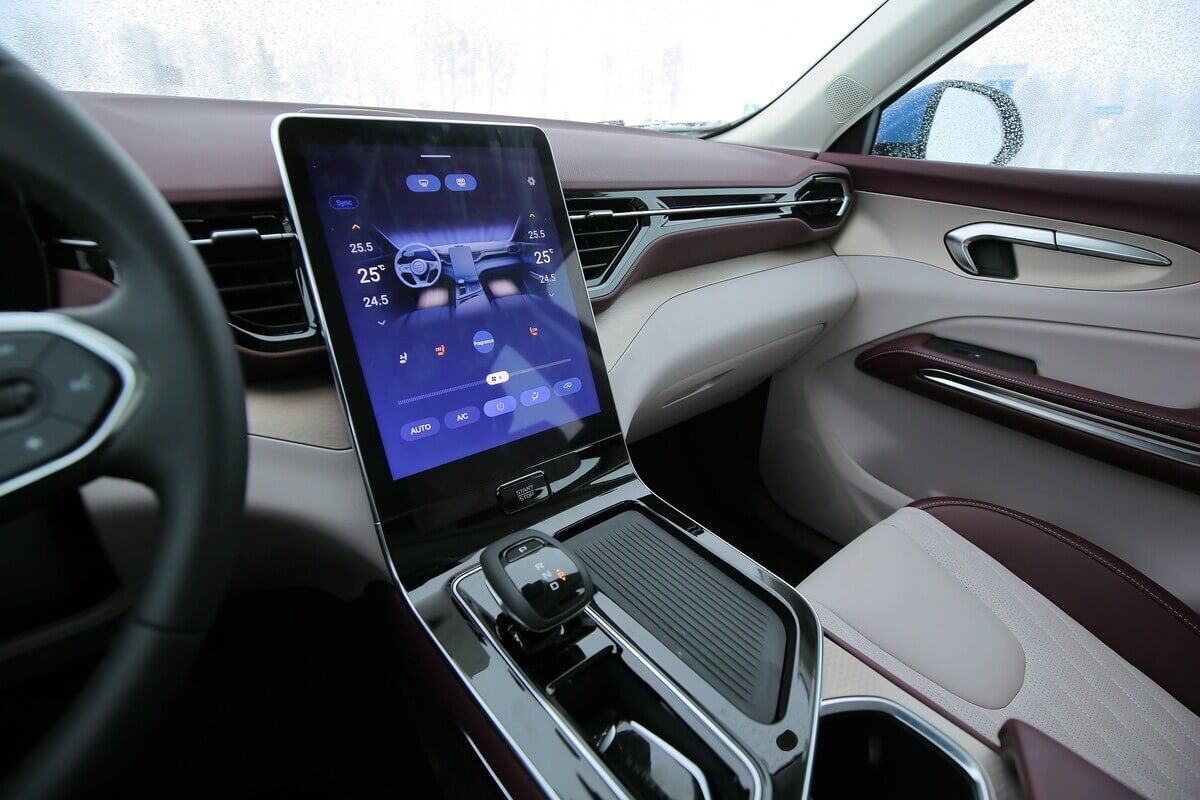 FAW Bestune T90 против метели: зимнее путешествие av.by на 400 километров FAW Bestune T90 против метели: зимнее путешествие av.by на 400 километров