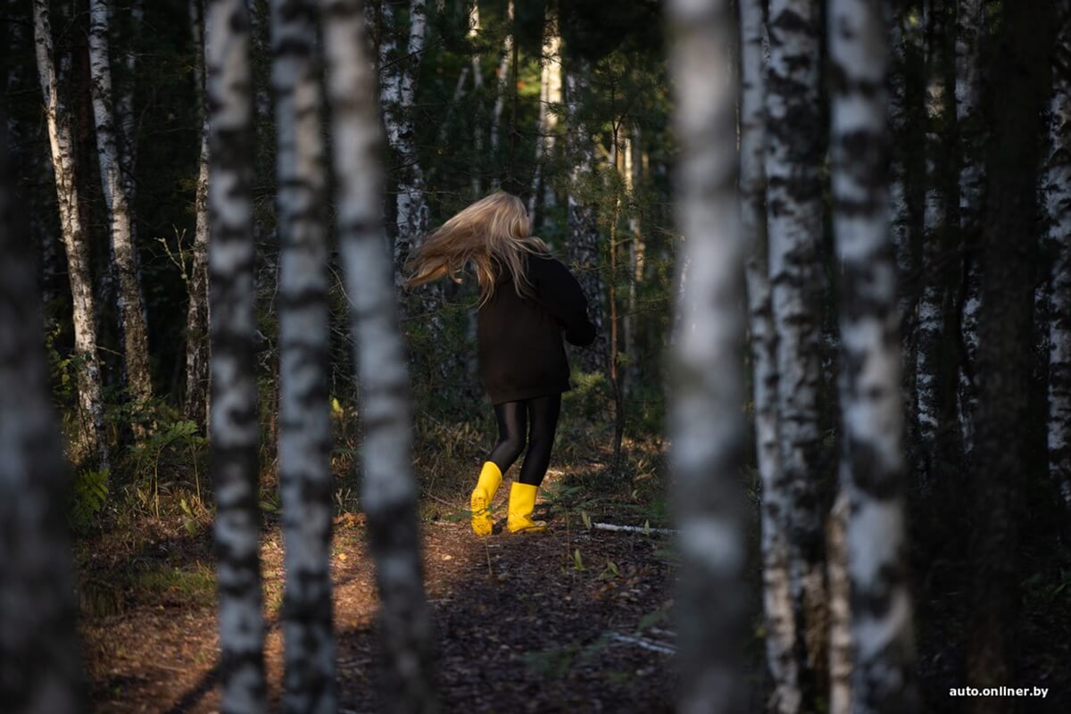 Путешествия Onliner.by с Bestune T77. Рассвет на болоте, царь-сосна и барсучьи норы. Вместе с королевой Полесья исследуем долину Припяти на FAW BESTUNE T77 Путешествия Onliner.by с Bestune T77. Рассвет на болоте, царь-сосна и барсучьи норы. Вместе с королевой Полесья исследуем долину Припяти на FAW BESTUNE T77