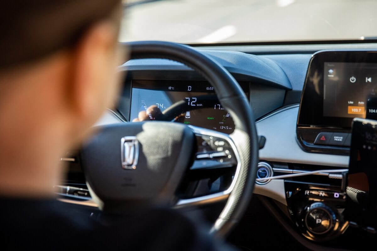 Проверено AV.BY Отзыв таксиста про эксплуатацию электровэна Bestune NAT Проверено AV.BY Отзыв таксиста про эксплуатацию электровэна Bestune NAT