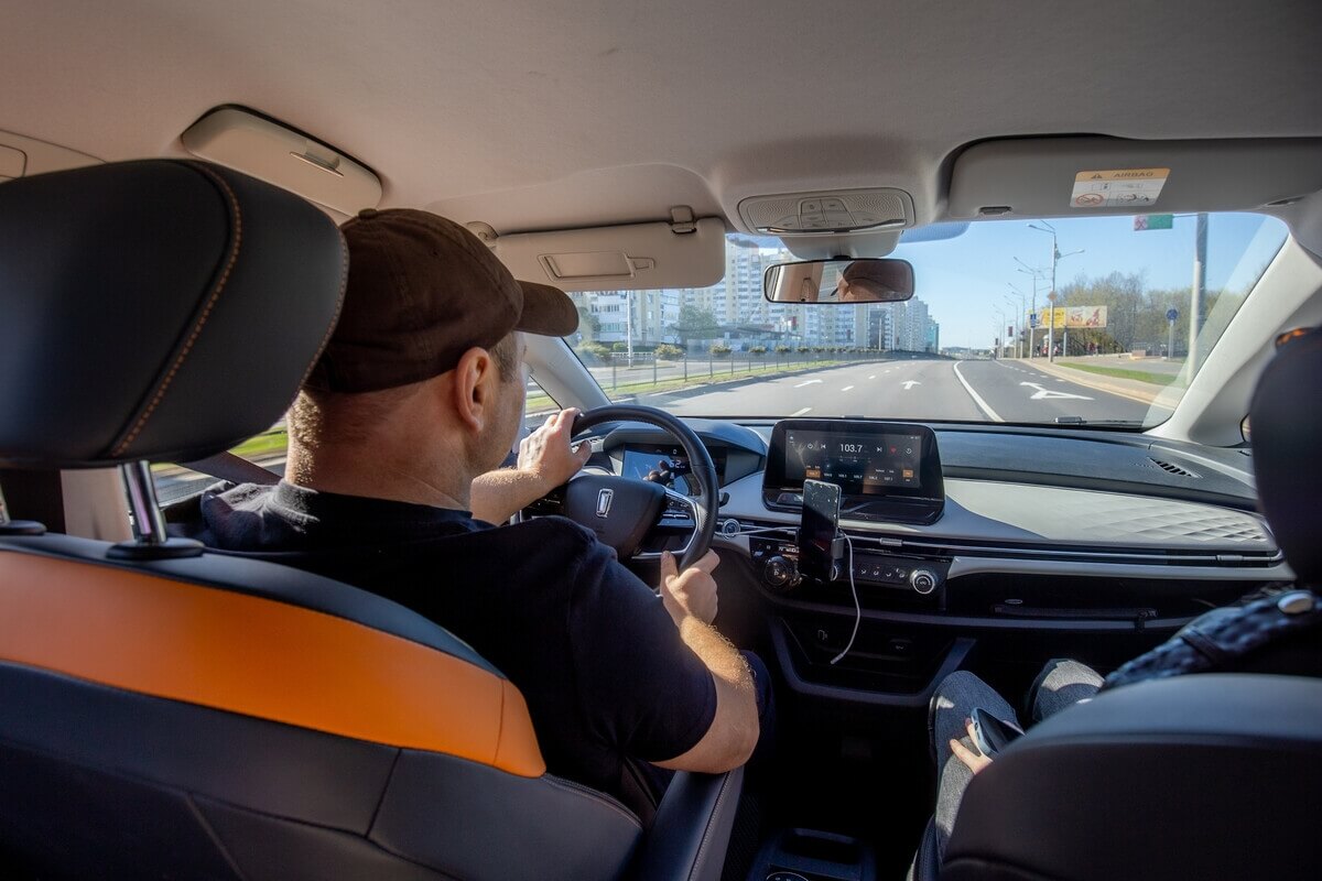 Проверено AV.BY Отзыв таксиста про эксплуатацию электровэна Bestune NAT Проверено AV.BY Отзыв таксиста про эксплуатацию электровэна Bestune NAT