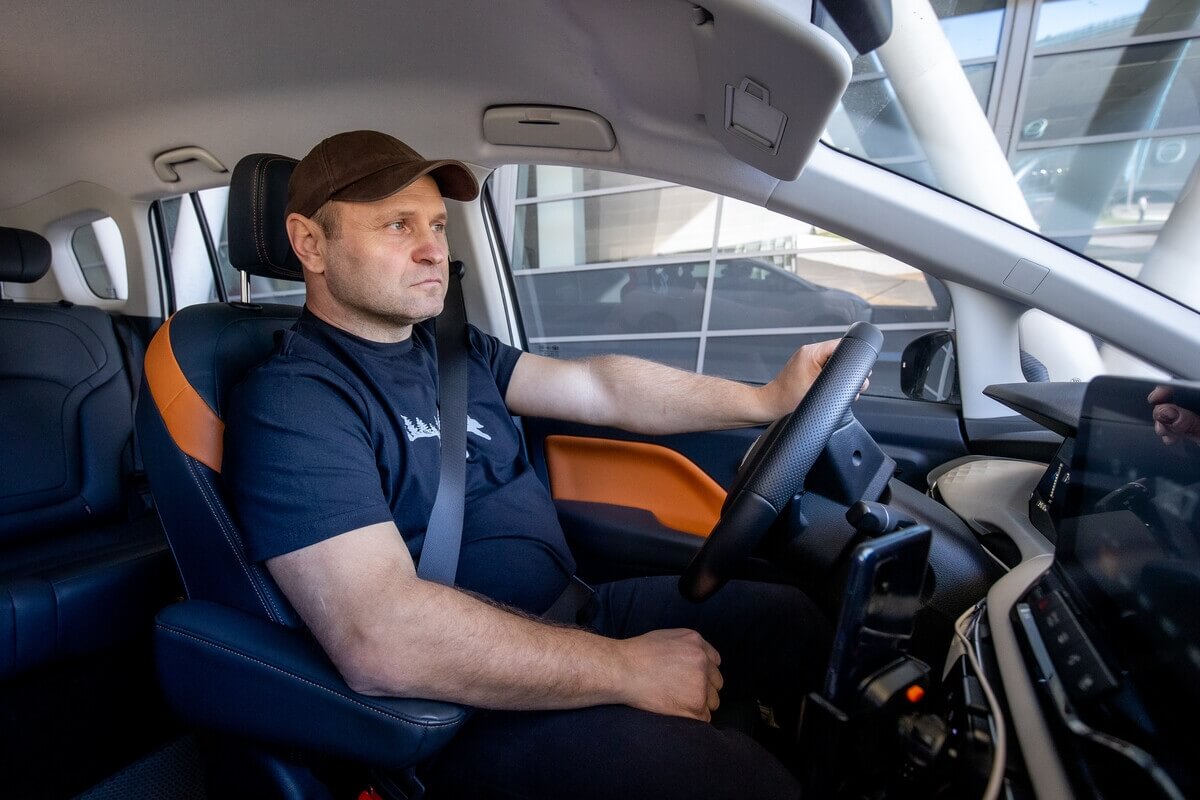 Проверено AV.BY Отзыв таксиста про эксплуатацию электровэна Bestune NAT Проверено AV.BY Отзыв таксиста про эксплуатацию электровэна Bestune NAT