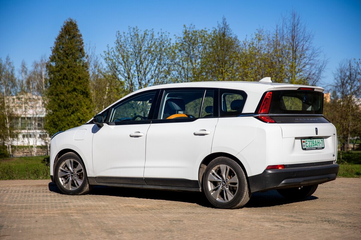 Проверено AV.BY Отзыв таксиста про эксплуатацию электровэна Bestune NAT Проверено AV.BY Отзыв таксиста про эксплуатацию электровэна Bestune NAT