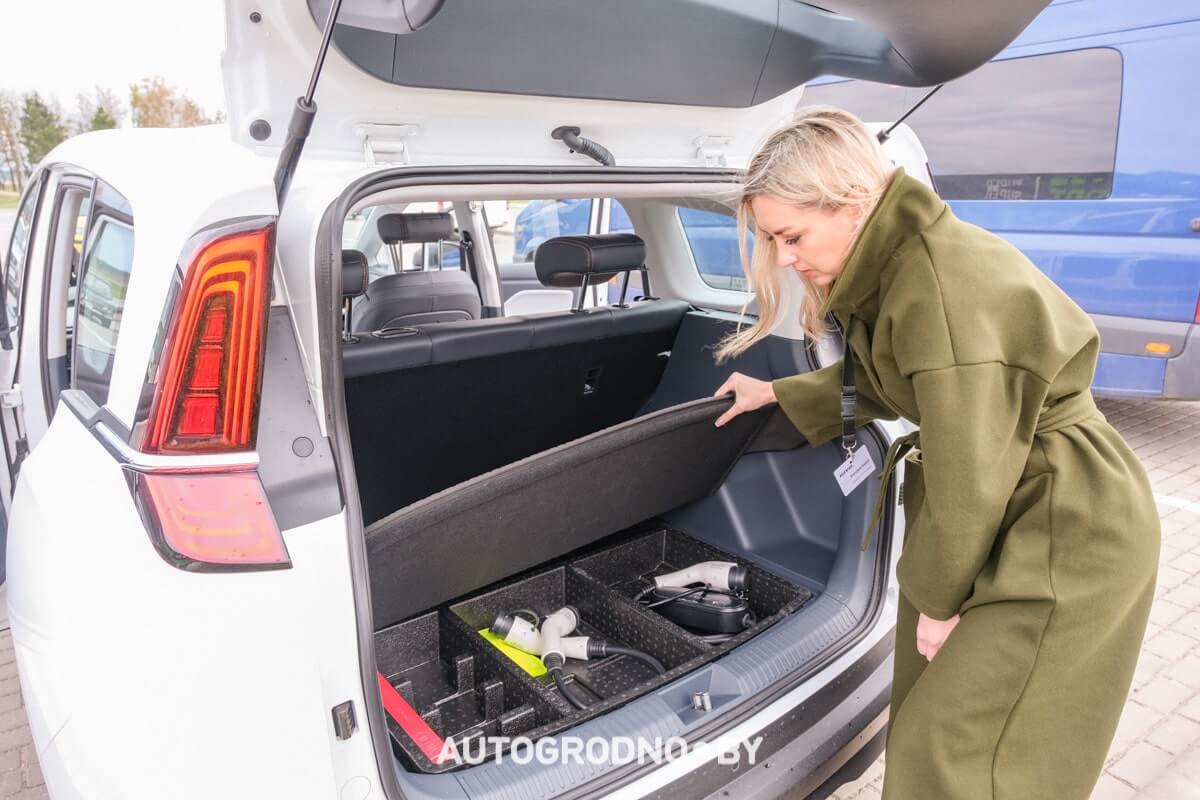 Насколько FAW Bestune NAT с гарантией 400 000 км подходит под такси? Узнали в «АвтоГродно» Насколько FAW Bestune NAT с гарантией 400 000 км подходит под такси? Узнали в «АвтоГродно»