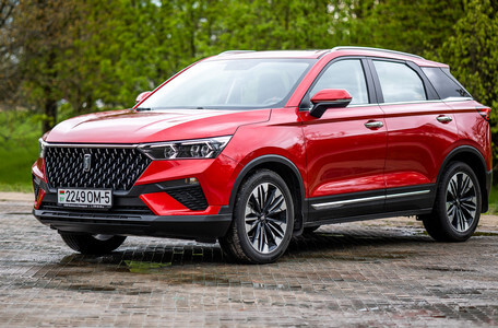 Механик рассказал av.by, чем его удивил FAW Bestune T77