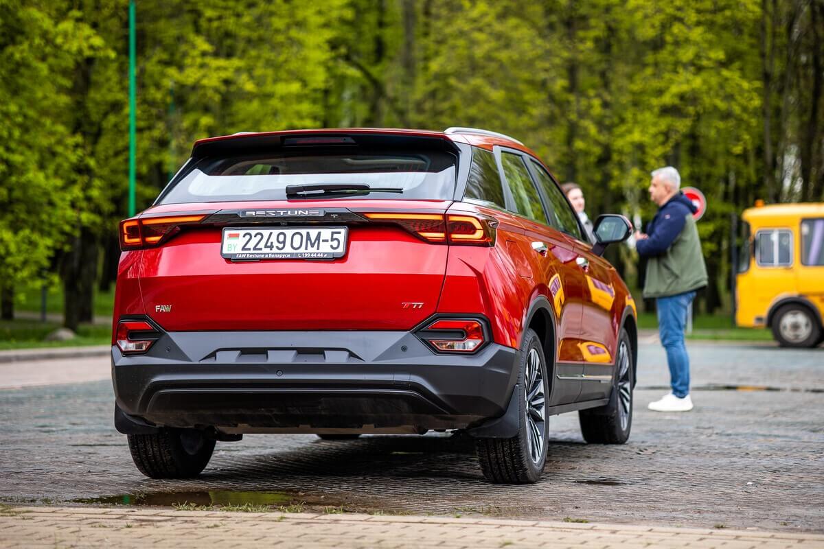 Механик рассказал av.by, чем его удивил FAW Bestune T77