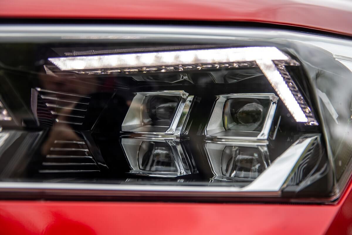 Механик рассказал av.by, чем его удивил FAW Bestune T77