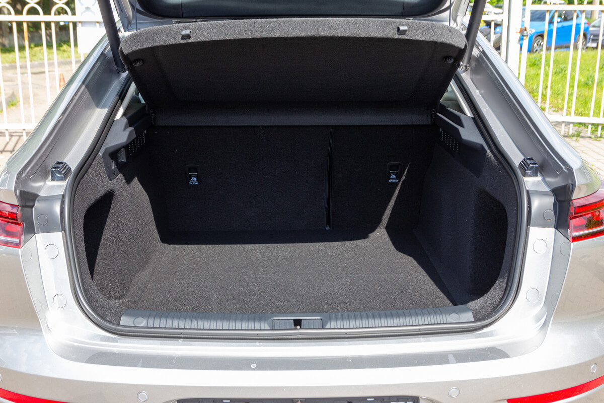 Новые FAW Bestune B70 уже в Беларуси: первые фото и цена