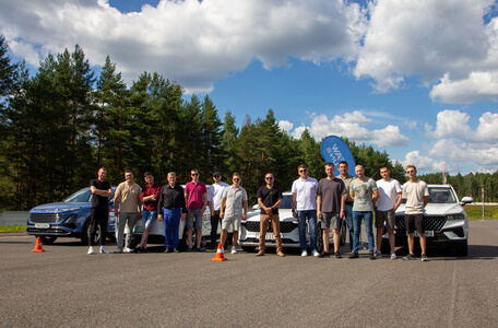 Специалисты дилерской сети прошли подготовку по системе FAW-VW