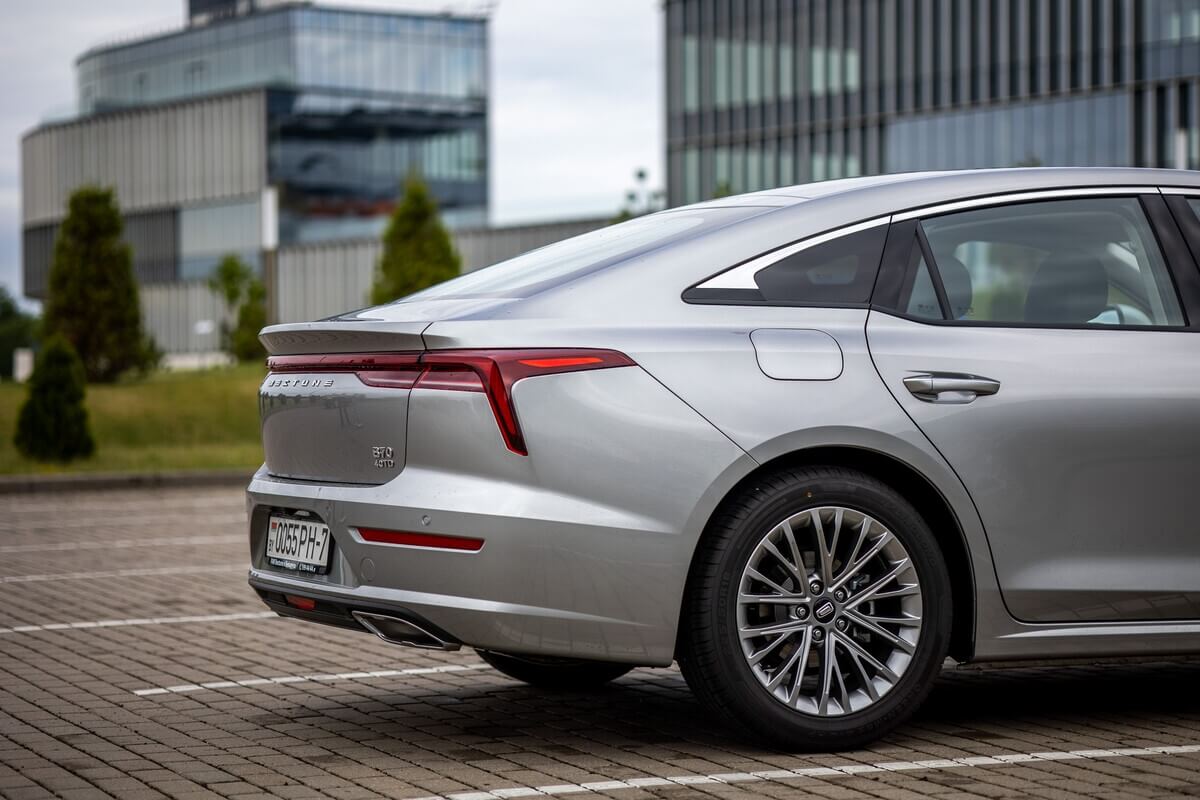 «Bestune B70 не хуже японского седана, а цена удивляет». Минчанин рассказал av.by о покупке автомобиля «Bestune B70 не хуже японского седана, а цена удивляет». Минчанин рассказал av.by о покупке автомобиля