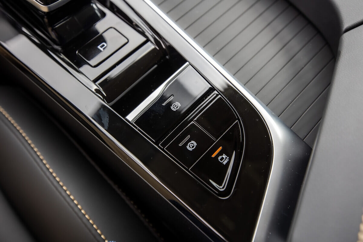 «Bestune B70 не хуже японского седана, а цена удивляет». Минчанин рассказал av.by о покупке автомобиля «Bestune B70 не хуже японского седана, а цена удивляет». Минчанин рассказал av.by о покупке автомобиля