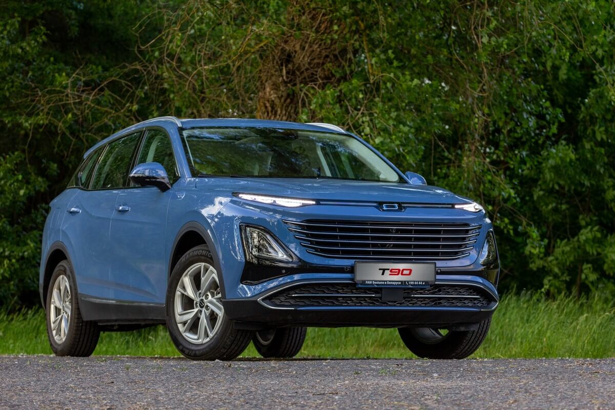 Тест-драйв FAW Bestune T90: ученик обогнал учителя? Тест-драйв FAW Bestune T90: ученик обогнал учителя?