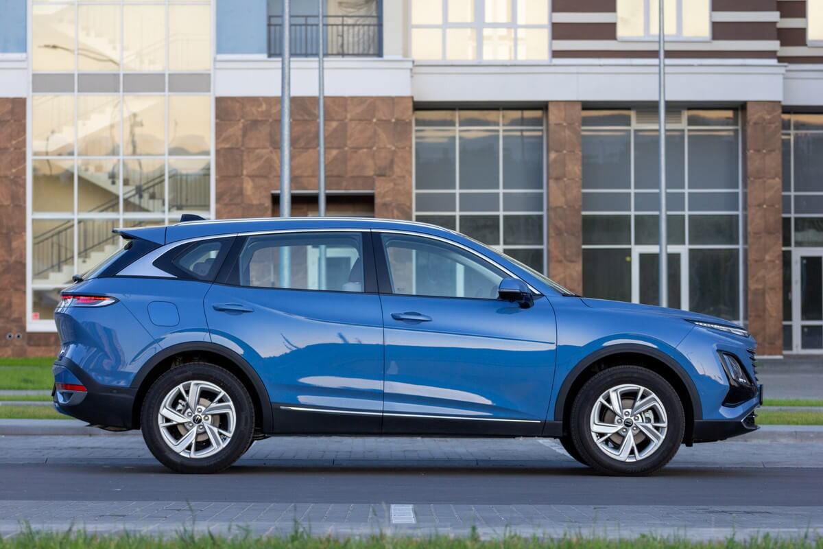 Тест-драйв FAW Bestune T90: ученик обогнал учителя? Тест-драйв FAW Bestune T90: ученик обогнал учителя?