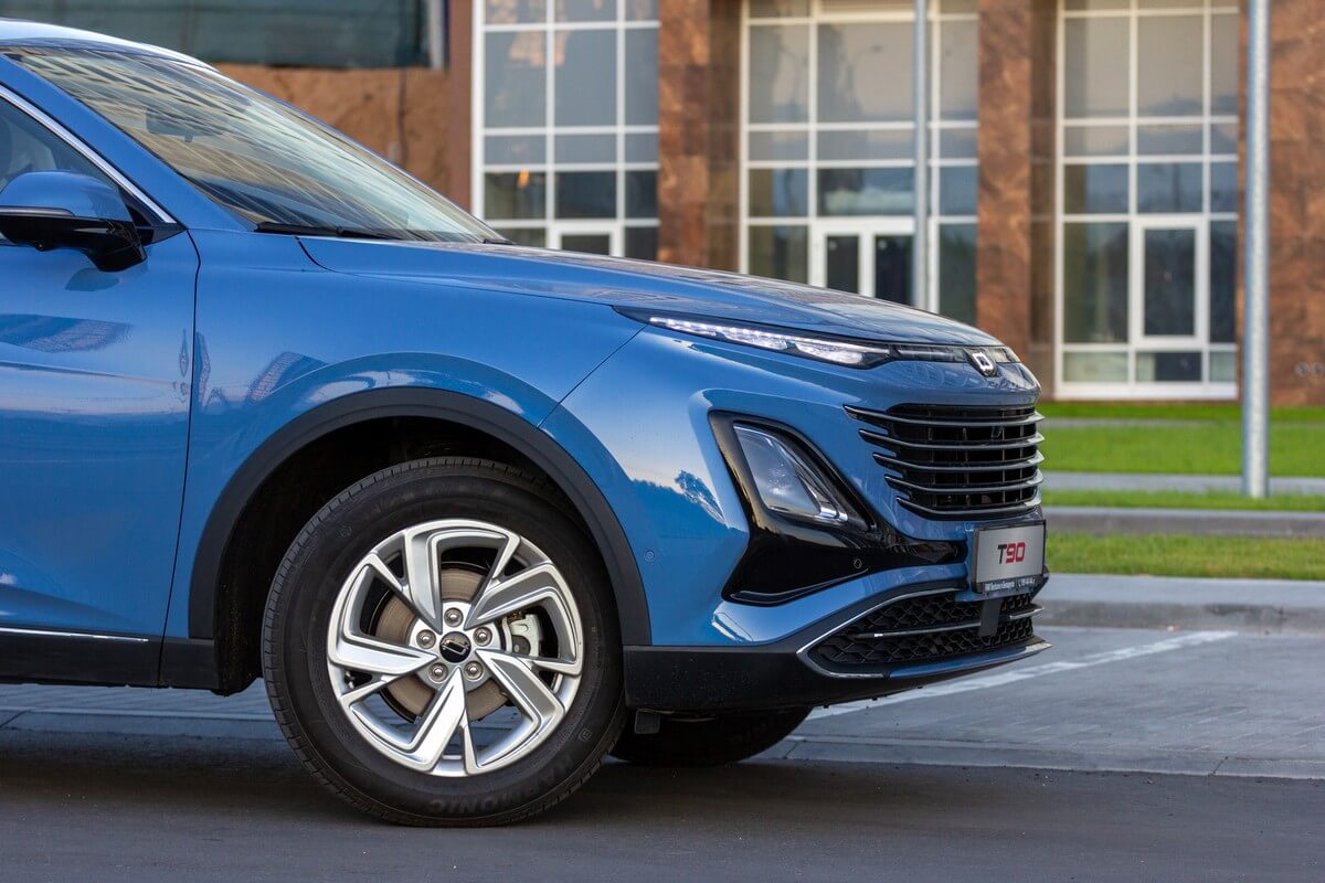 Тест-драйв FAW Bestune T90: ученик обогнал учителя? Тест-драйв FAW Bestune T90: ученик обогнал учителя?