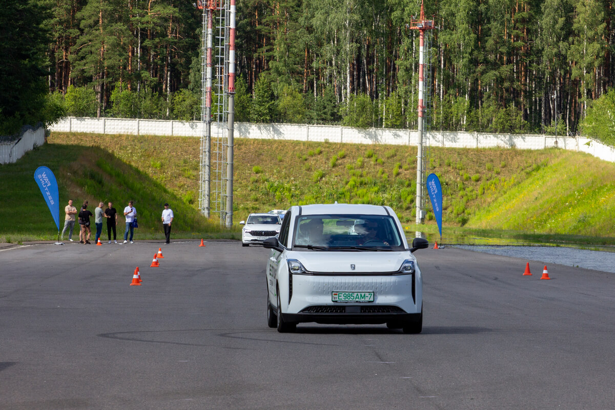 Специалисты дилерской сети прошли подготовку по системе FAW-VW