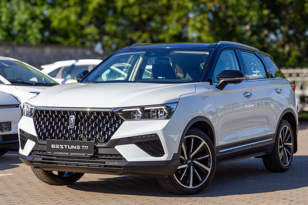 FAW Bestune T77 Black Edition: еще ярче!