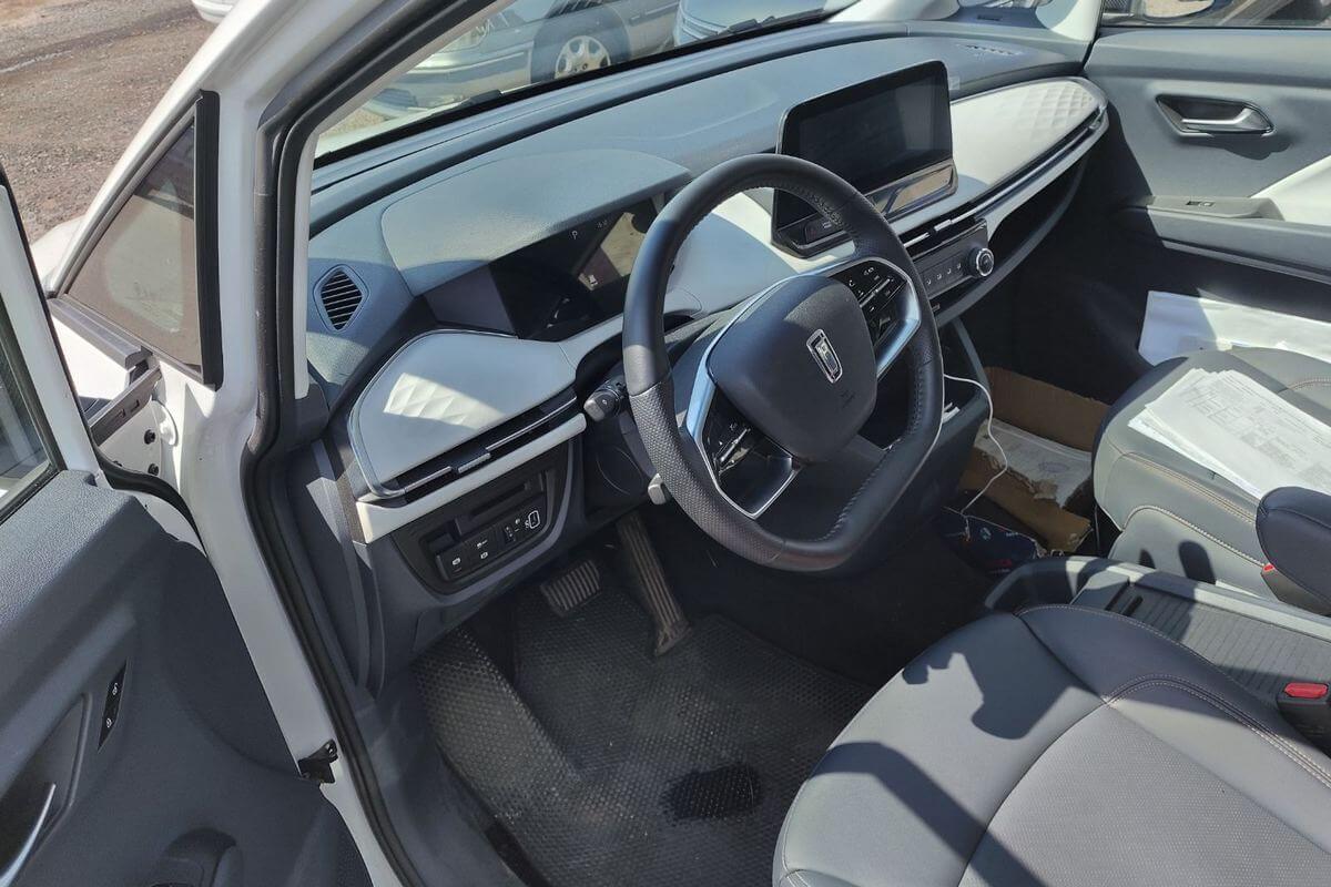 Электромобиль на работе: опыт интернет-магазина запчастей «Монлибон» Электромобиль на работе: опыт интернет-магазина запчастей «Монлибон»