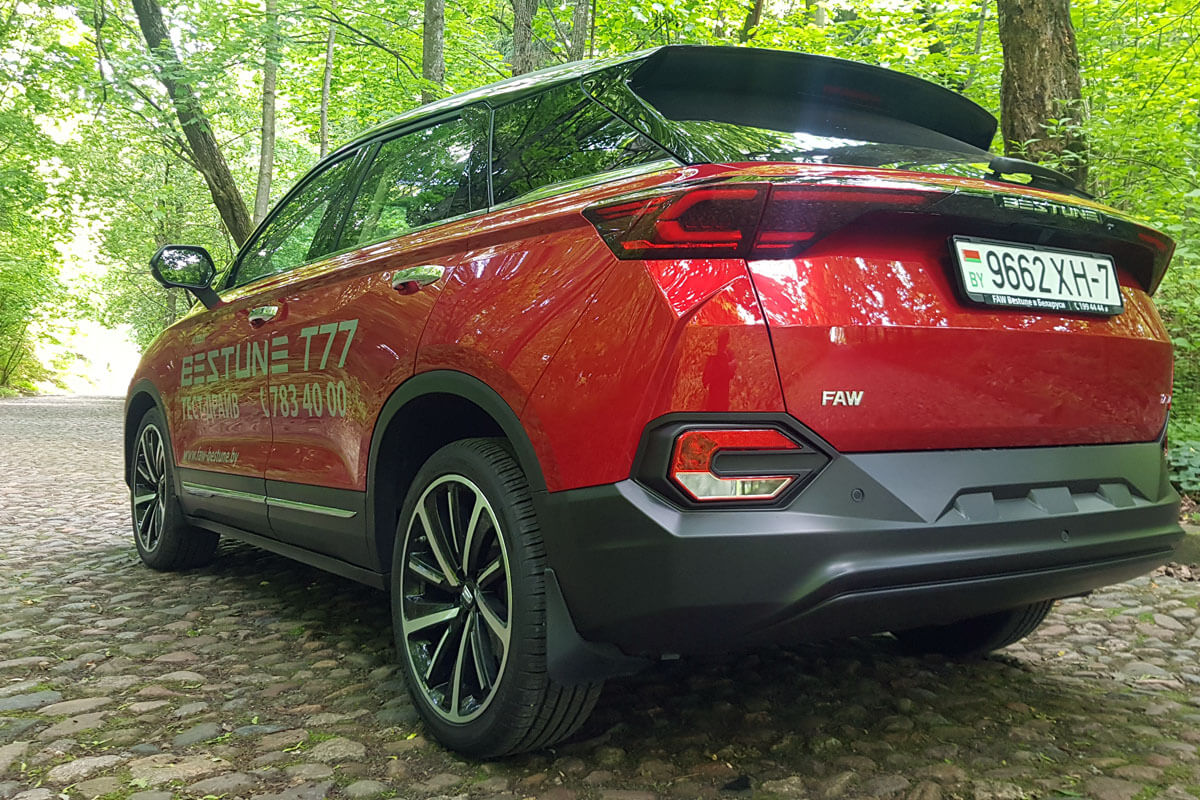 FAW Bestune T77: немецкий характер в китайской оболочке