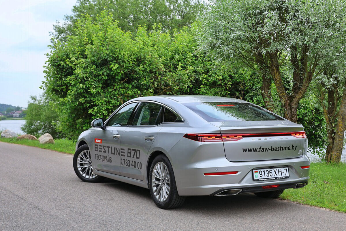 Метит в сменщики «Камри»?. Тестируем китайский лифтбек FAW BESTUNE B70 Метит в сменщики «Камри»?. Тестируем китайский лифтбек FAW BESTUNE B70