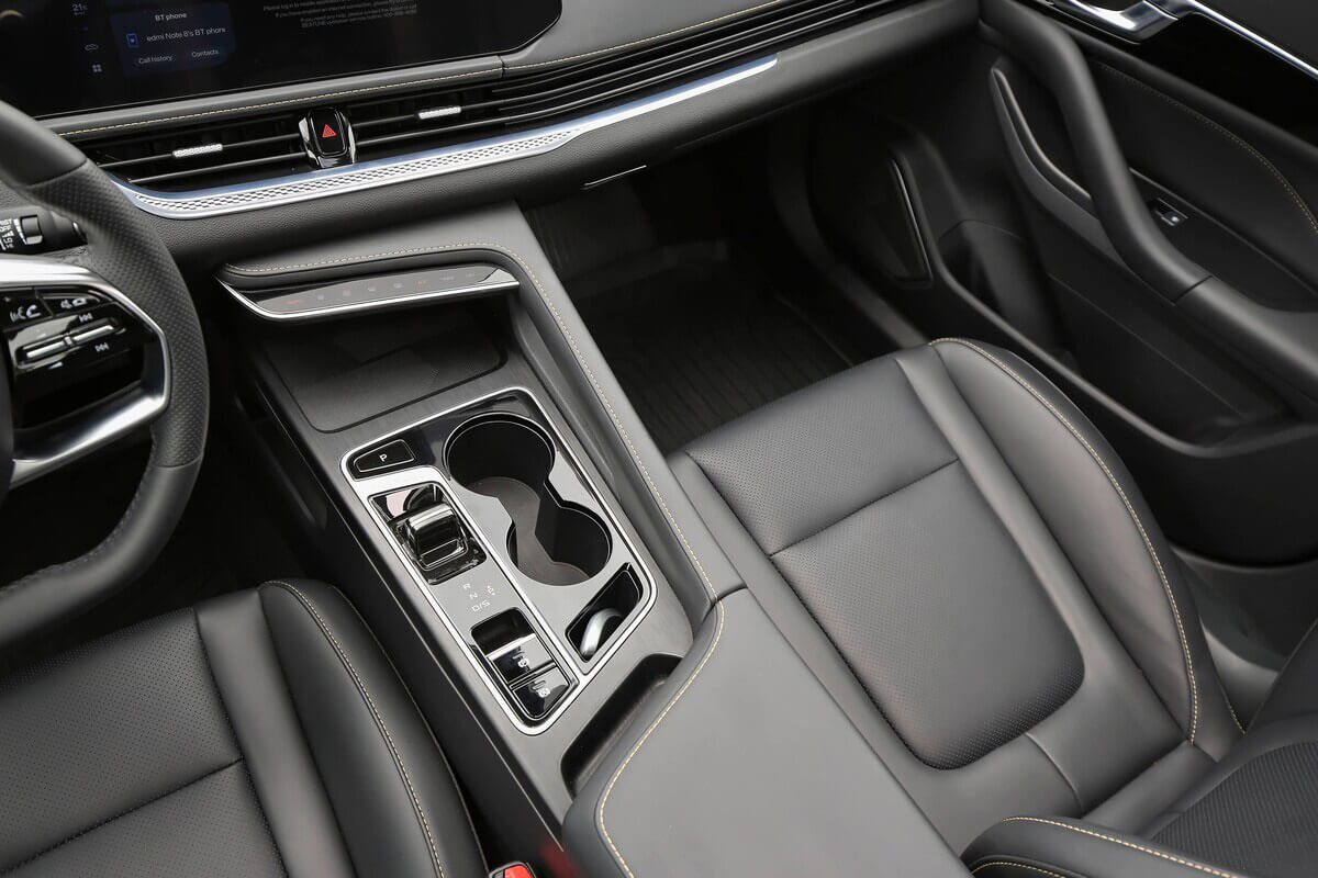 Метит в сменщики «Камри»?. Тестируем китайский лифтбек FAW BESTUNE B70 Метит в сменщики «Камри»?. Тестируем китайский лифтбек FAW BESTUNE B70