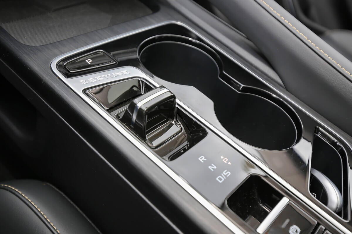 Метит в сменщики «Камри»?. Тестируем китайский лифтбек FAW BESTUNE B70 Метит в сменщики «Камри»?. Тестируем китайский лифтбек FAW BESTUNE B70