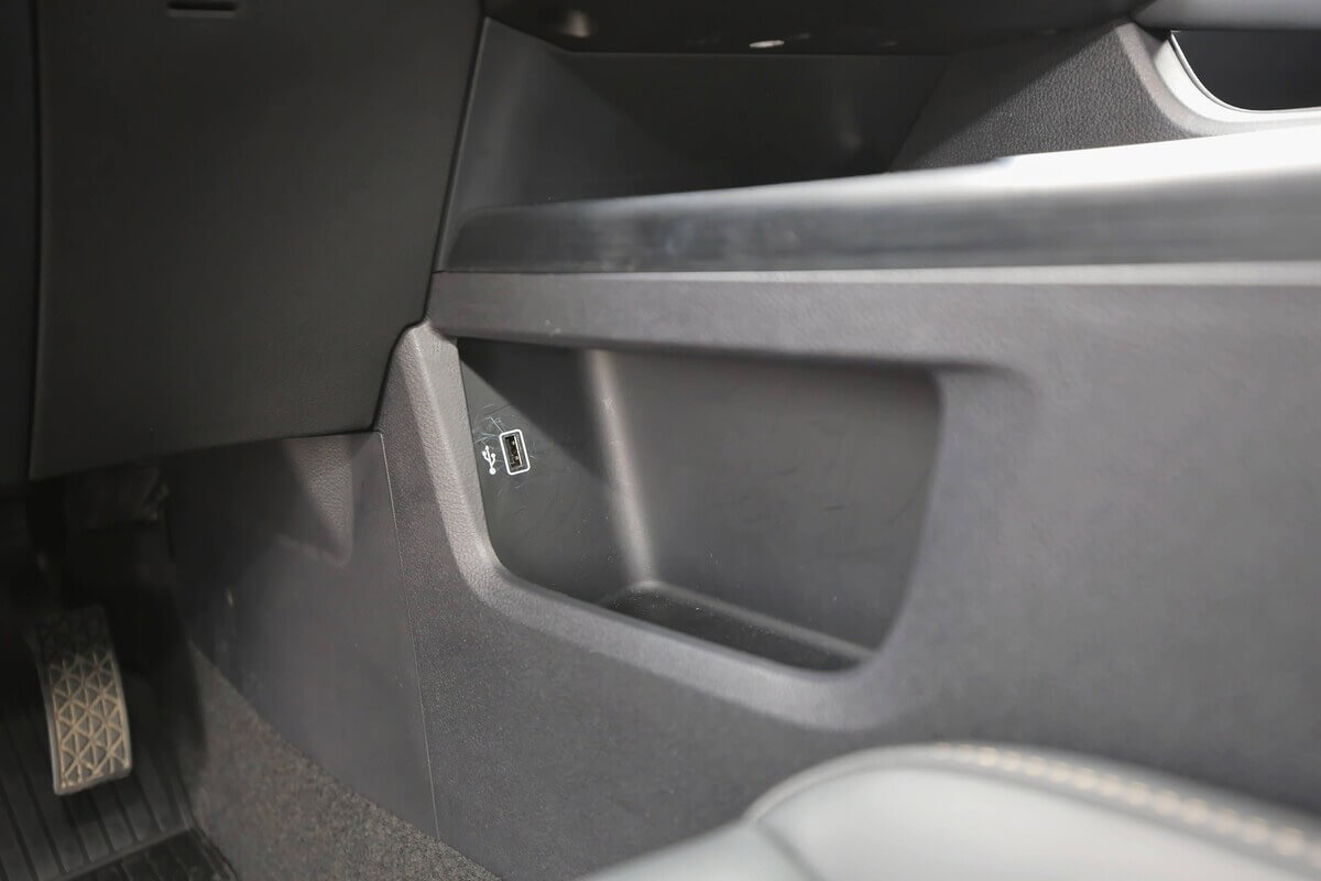 Метит в сменщики «Камри»?. Тестируем китайский лифтбек FAW BESTUNE B70 Метит в сменщики «Камри»?. Тестируем китайский лифтбек FAW BESTUNE B70