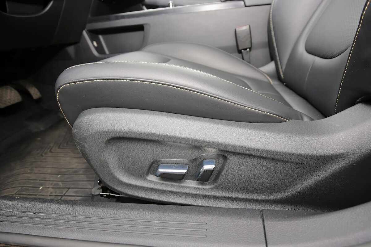 Метит в сменщики «Камри»?. Тестируем китайский лифтбек FAW BESTUNE B70 Метит в сменщики «Камри»?. Тестируем китайский лифтбек FAW BESTUNE B70