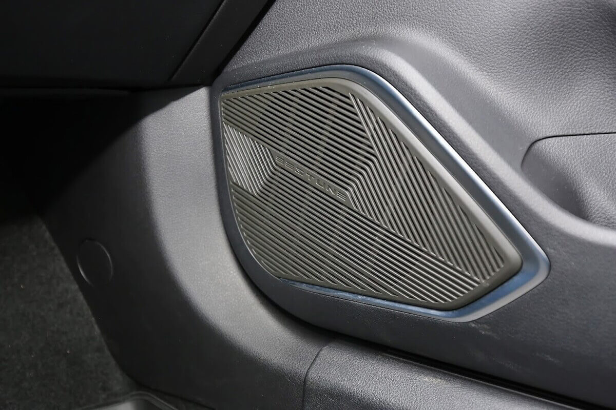 Метит в сменщики «Камри»?. Тестируем китайский лифтбек FAW BESTUNE B70 Метит в сменщики «Камри»?. Тестируем китайский лифтбек FAW BESTUNE B70