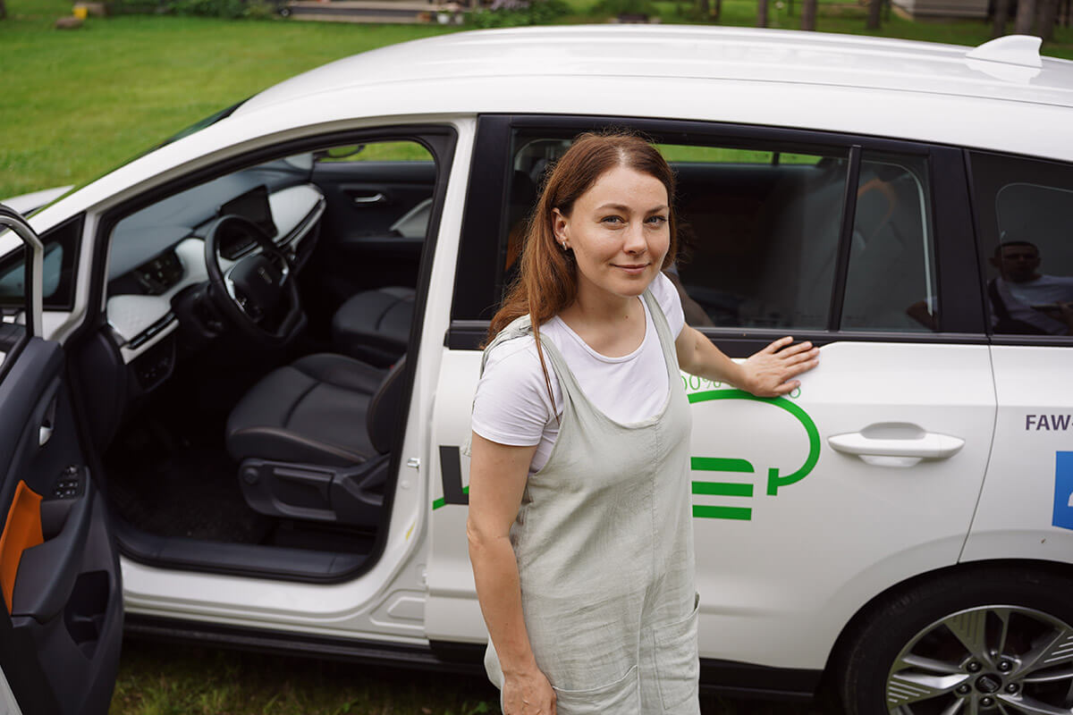 «Для моей работы было бы идеально». Строитель протестировал FAW Bestune NAT и остался приятно удивлен!