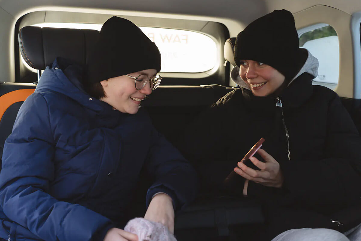 «За эти деньги лучше не придумаешь». Предприниматель и отец троих детей протестировал FAW Bestune NAT