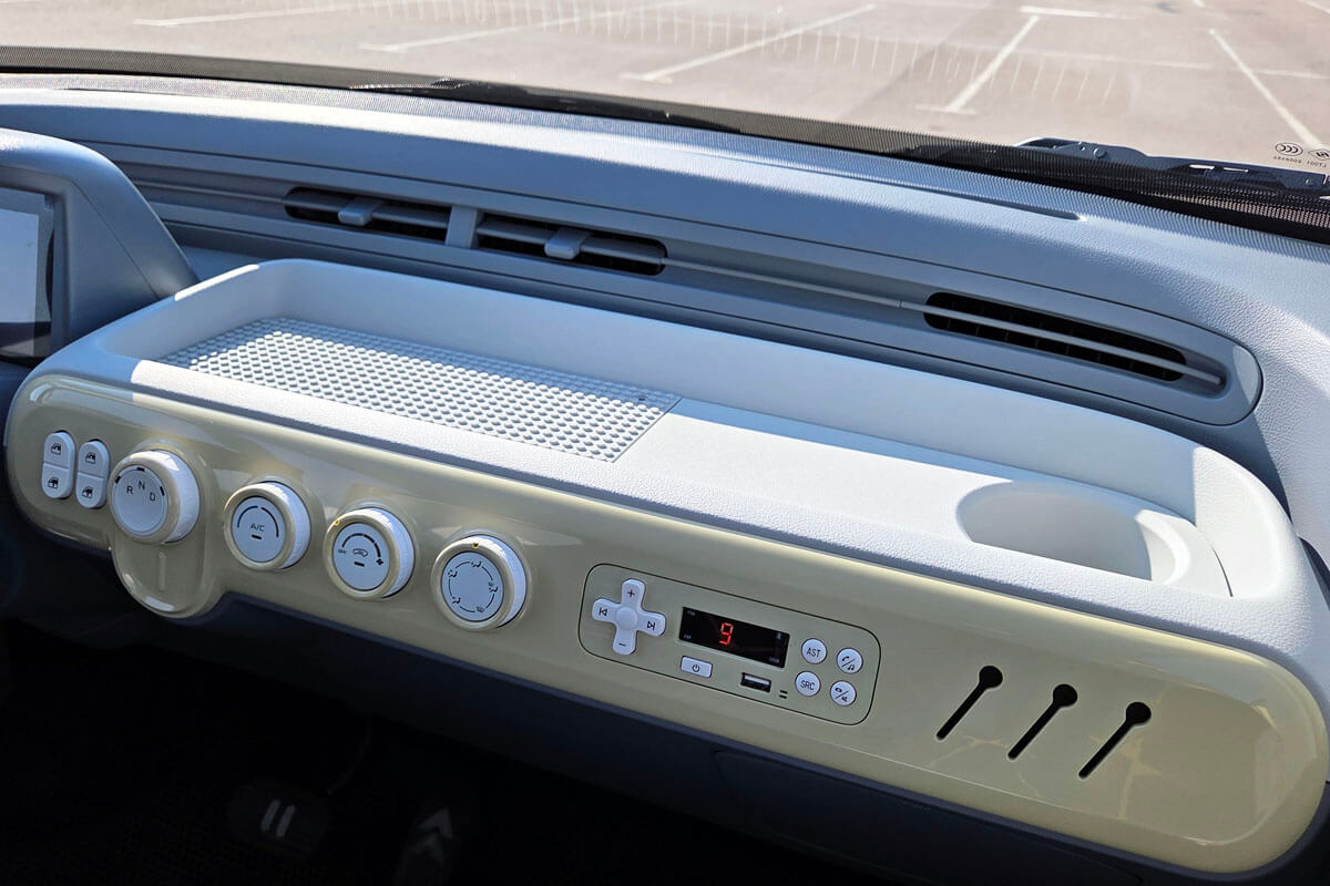 Игрушка? А вот и нет: как FAW Bestune Xiaoma ставит на место большие машины Игрушка? А вот и нет: как FAW Bestune Xiaoma ставит на место большие машины