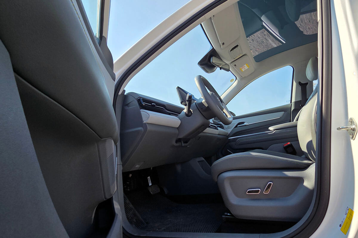 Беспристрастный тест-драйв FAW Bestune JoyEE 03 Беспристрастный тест-драйв FAW Bestune JoyEE 03